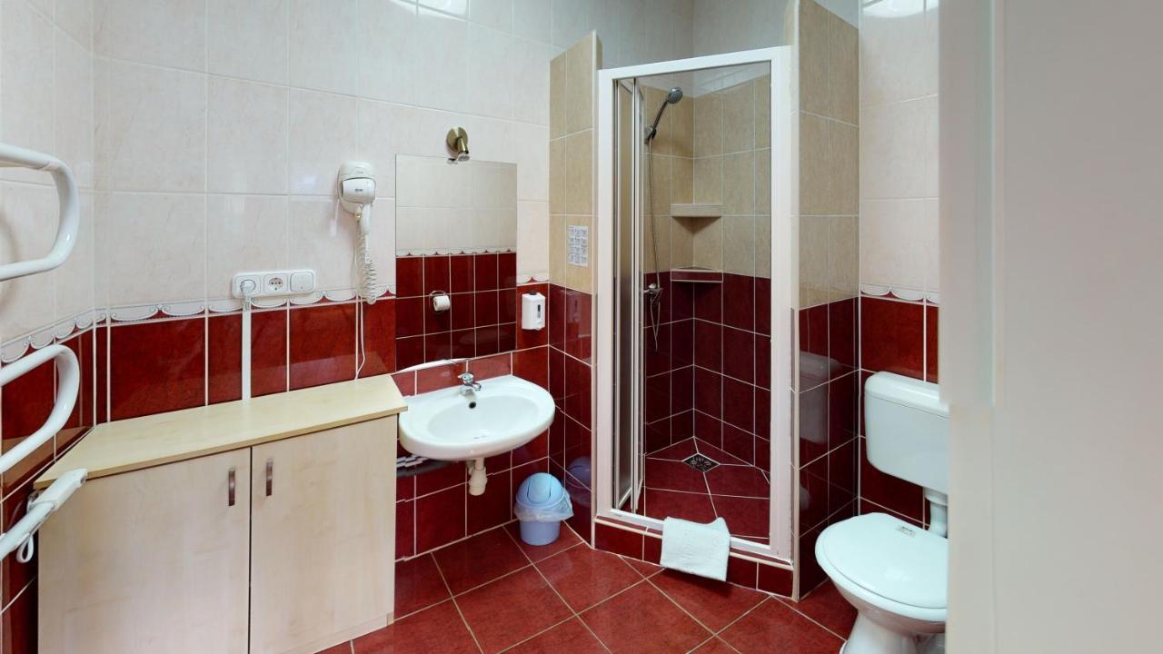 Cristian Apartman Hajdúszoboszló Exterior foto